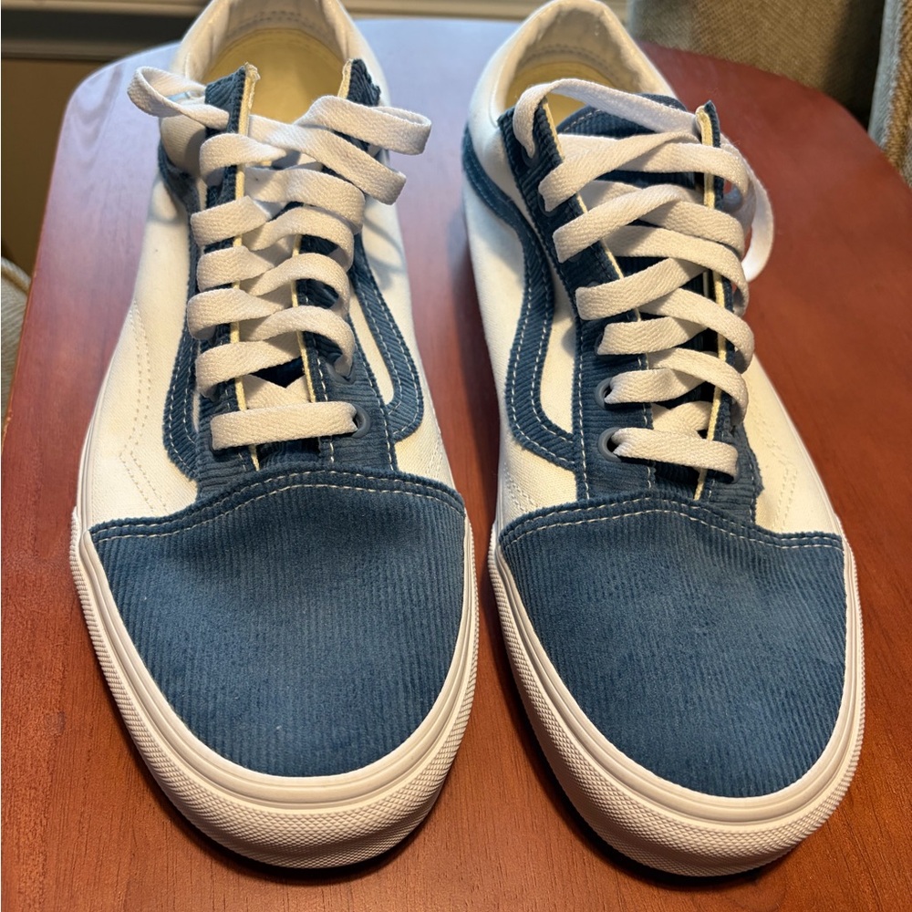 Vans Blue and White Men's Sneakers